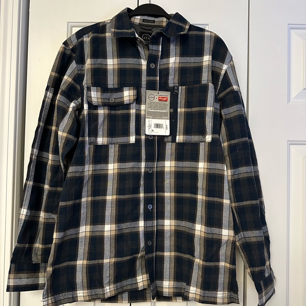 NWT Mens (S) Wrangler Flannel ATG